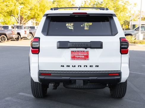 New 2026 Toyota 4Runner TRD Off-Road Premium AWD/4WD image 5