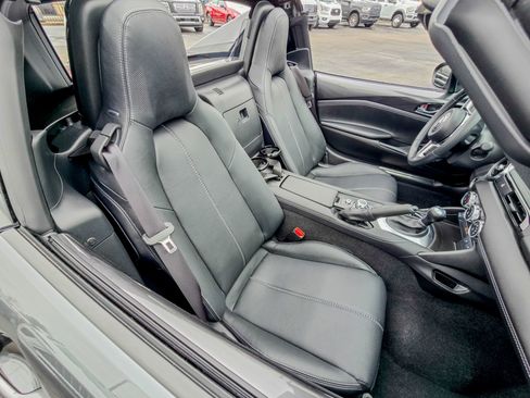 Used 2024 MAZDA MX-5 Miata RF Grand Touring image 50