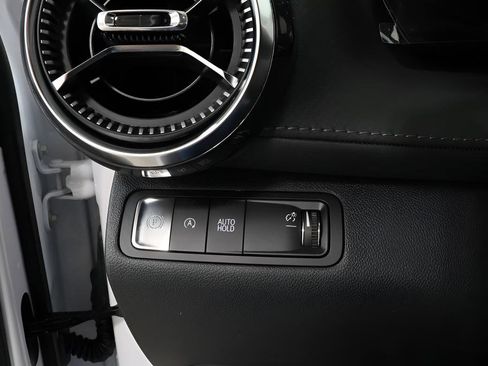 New 2026 Chevrolet Equinox LT FWD image 18