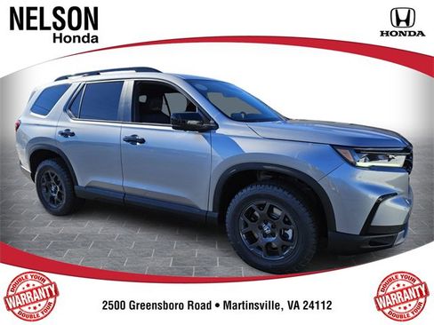 New 2025 Honda Pilot TrailSport image 1