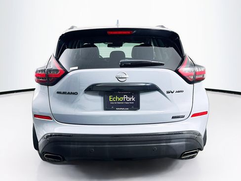 Used 2024 Nissan Murano SV w/ SV Midnight Edition Package image 7