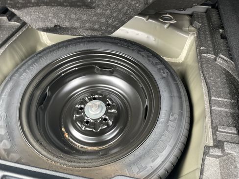 Used 2019 Subaru Outback 2.5i Limited image 17