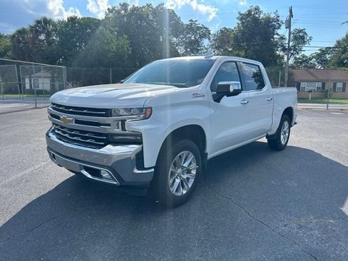 Used 2022 Chevrolet Silverado 1500 LTZ w/ LTZ Premium Package AWD/4WD image 1