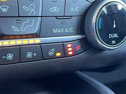 Used 2023 Ford Escape Active image 26