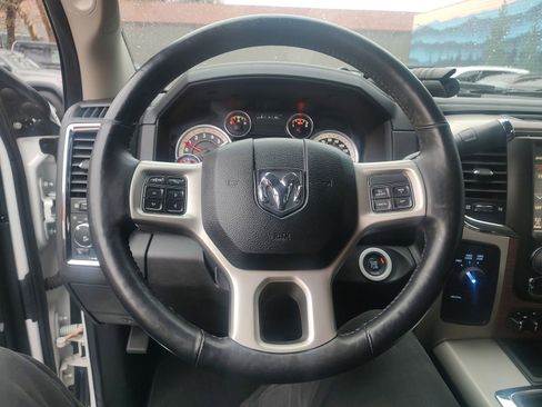 Used 2014 RAM 2500 Laramie image 10