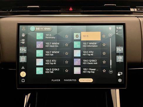 Used 2024 Land Rover Range Rover Sport Dynamic SE image 29