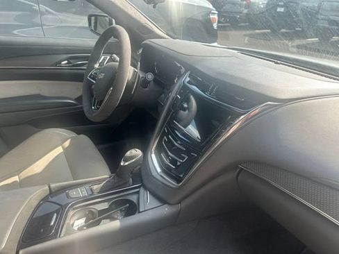 Used 2019 Cadillac CTS V w/ Carbon Fiber Package RWD image 22