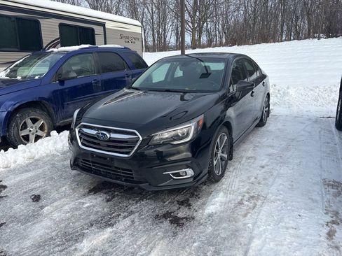 Used 2019 Subaru Legacy 3.6R Limited image 1