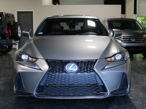 Used 2019 Lexus IS 350 F Sport w/ F Sport Package image 7