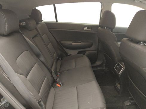 Used 2017 Kia Sportage LX image 19