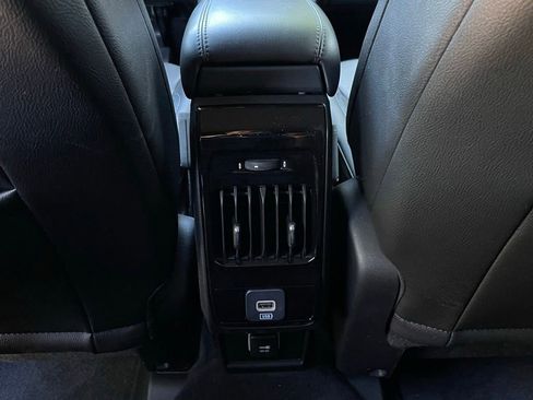 Used 2024 Jeep Compass Latitude AWD/4WD image 27