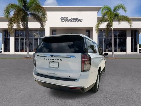 Certified 2022 Chevrolet Suburban LT RWD image 13