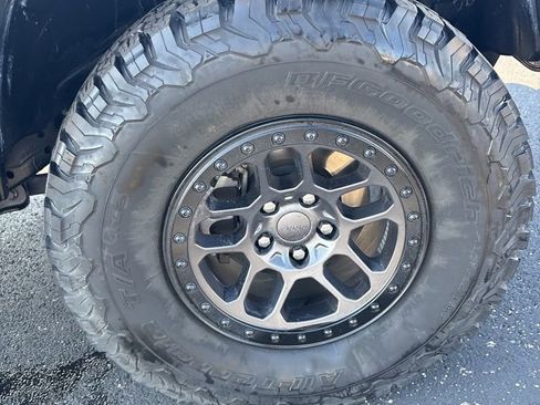 Used 2022 Jeep Wrangler Unlimited Sport image 9