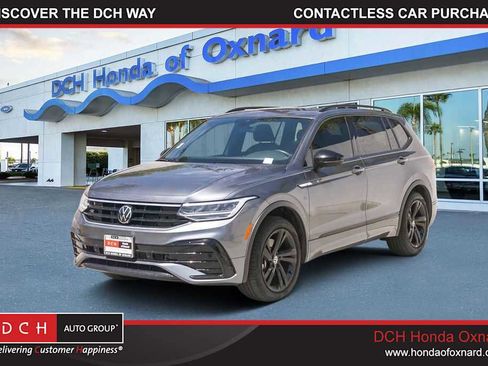 Used 2024 Volkswagen Tiguan SE R-Line FWD image 1