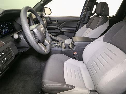 Used 2026 Toyota Tacoma TRD Off-Road AWD/4WD image 45