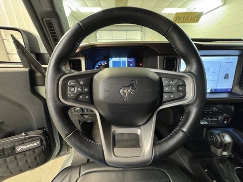 Used 2022 Ford Bronco Outer Banks image 29