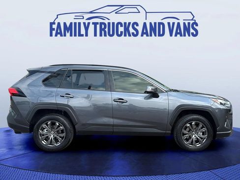 Used 2023 Toyota RAV4 XLE Premium AWD/4WD image 6