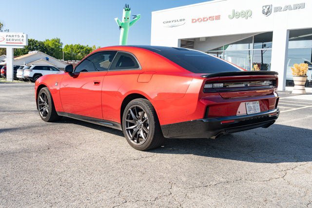 Used 2026 Dodge Charger Scat Pack AWD/4WD image 3