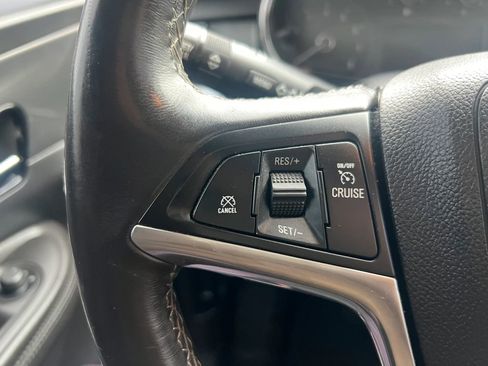 Used 2017 Buick Encore Preferred FWD image 19