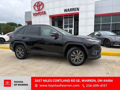 Used 2025 Toyota RAV4 XLE Premium w/ Weather Package AWD/4WD image 1