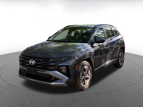 Used 2025 Hyundai Tucson SEL image 3