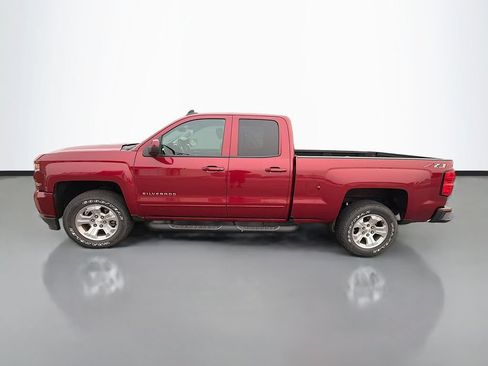 Used 2018 Chevrolet Silverado 1500 LT w/ All Star Edition AWD/4WD image 6