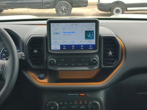 Certified 2023 Ford Bronco Sport Badlands AWD/4WD image 16