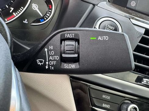 Used 2019 BMW X4 xDrive30i w/ Premium Package AWD/4WD image 31