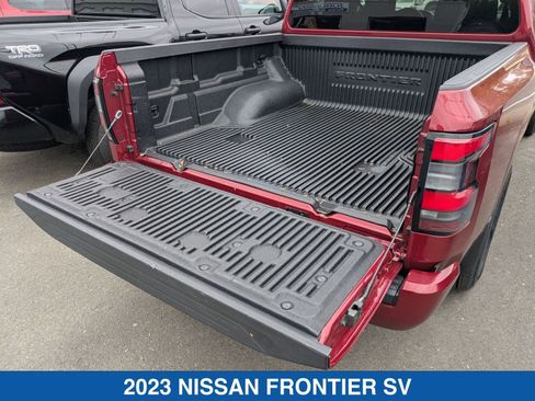 Used 2023 Nissan Frontier SV w/ Tow Package AWD/4WD image 32