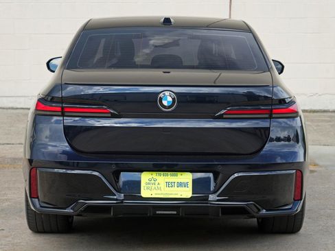 Used 2024 BMW 740i w/ Premium Package 2 RWD image 58