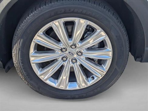 Used 2021 Ford Explorer Limited w/ Hybrid Equipment Group 310A image 25