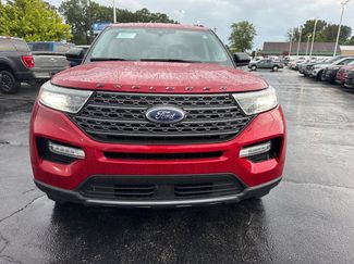 Used 2024 Ford Explorer XLT w/ Equipment Group 202A AWD/4WD video 3