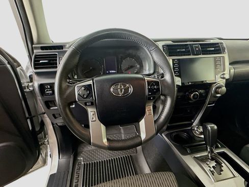 Certified 2024 Toyota 4Runner SR5 AWD/4WD image 11
