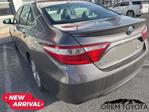 Used 2016 Toyota Camry SE FWD image 12