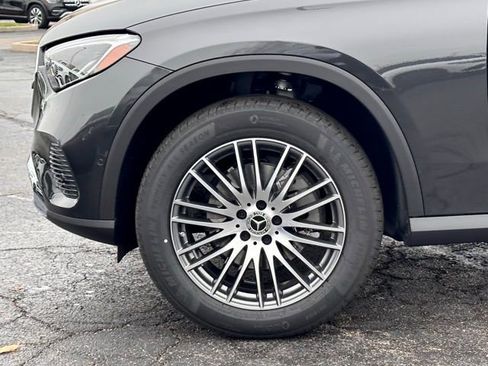 Used 2026 Mercedes-Benz GLC 300 4MATIC image 7
