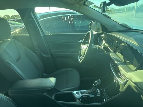 Used 2024 Buick Encore GX Preferred image 13