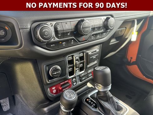 New 2025 Jeep Wrangler Unlimited Rubicon 392 image 18