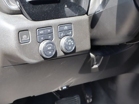 Used 2023 Chevrolet Silverado 1500 RST w/ Z71 Off-Road Package AWD/4WD image 22