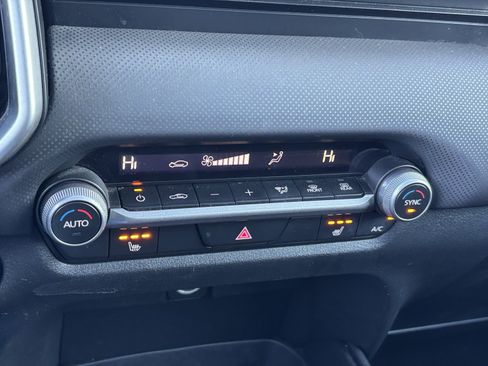 Used 2023 MAZDA CX-50 2.5 S w/ Preferred Plus Pkg image 7