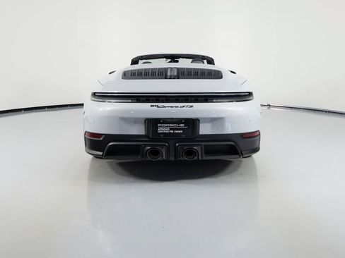 Certified 2025 Porsche 911 Carrera GTS image 9