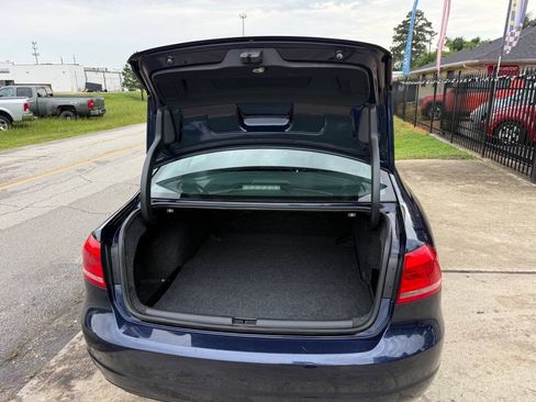 Used 2015 Volkswagen Passat TDI SE FWD image 21