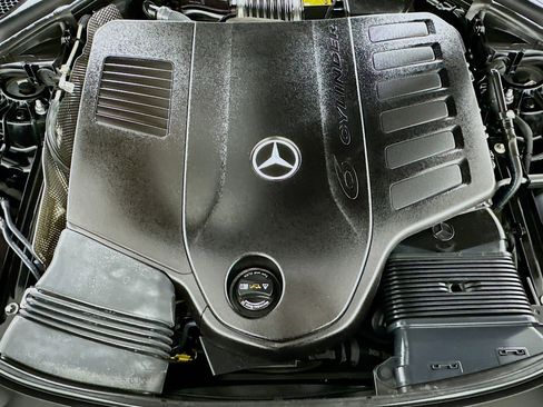 Used 2025 Mercedes-Benz E 450 4MATIC Sedan w/ MBUS Superscreen Package image 30