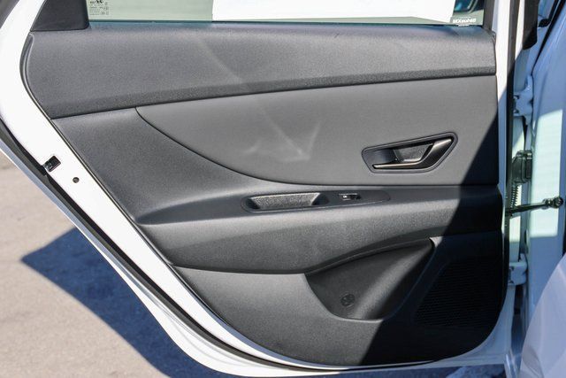 New 2026 Hyundai Elantra SEL w/ Cargo Package FWD image 10