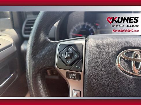 Used 2018 Toyota 4Runner Limited AWD/4WD image 17