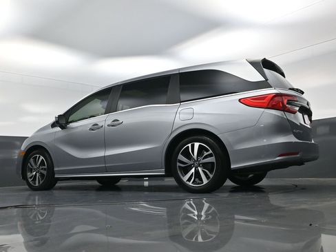 Used 2024 Honda Odyssey Touring image 21