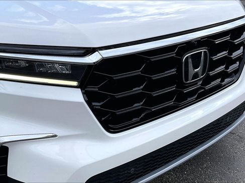 Used 2023 Honda Pilot Elite image 31