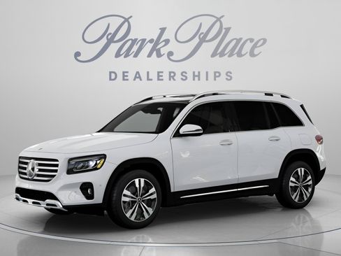 Certified 2026 Mercedes-Benz GLB 250 image 2