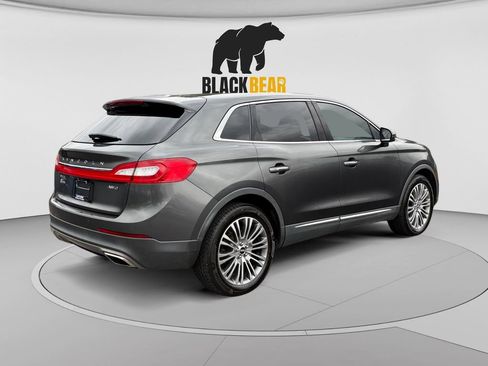 Used 2018 Lincoln MKX Reserve w/ Lincoln MKX Climate Package AWD/4WD image 3