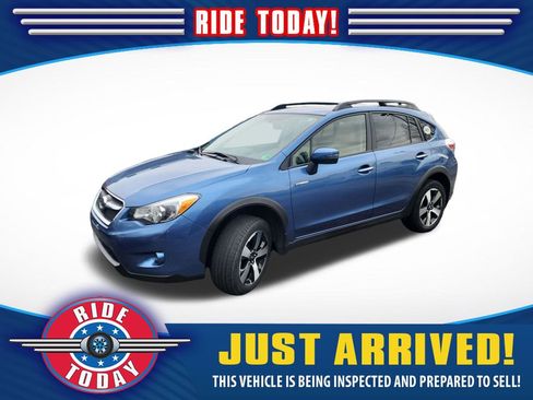 Used 2015 Subaru Crosstrek Touring w/ Popular Package #1 image 1
