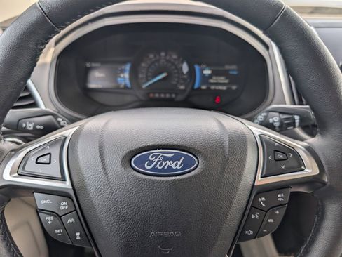 Used 2024 Ford Edge Titanium w/ Titanium Elite Package AWD/4WD image 22